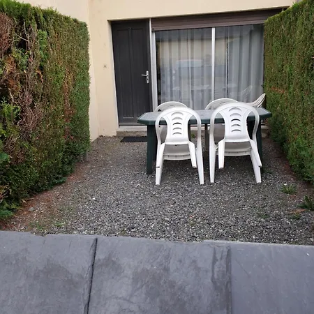 Chemin De Saint Lary Hameau Du Soleil Bat C No 6 Aure 65170 *